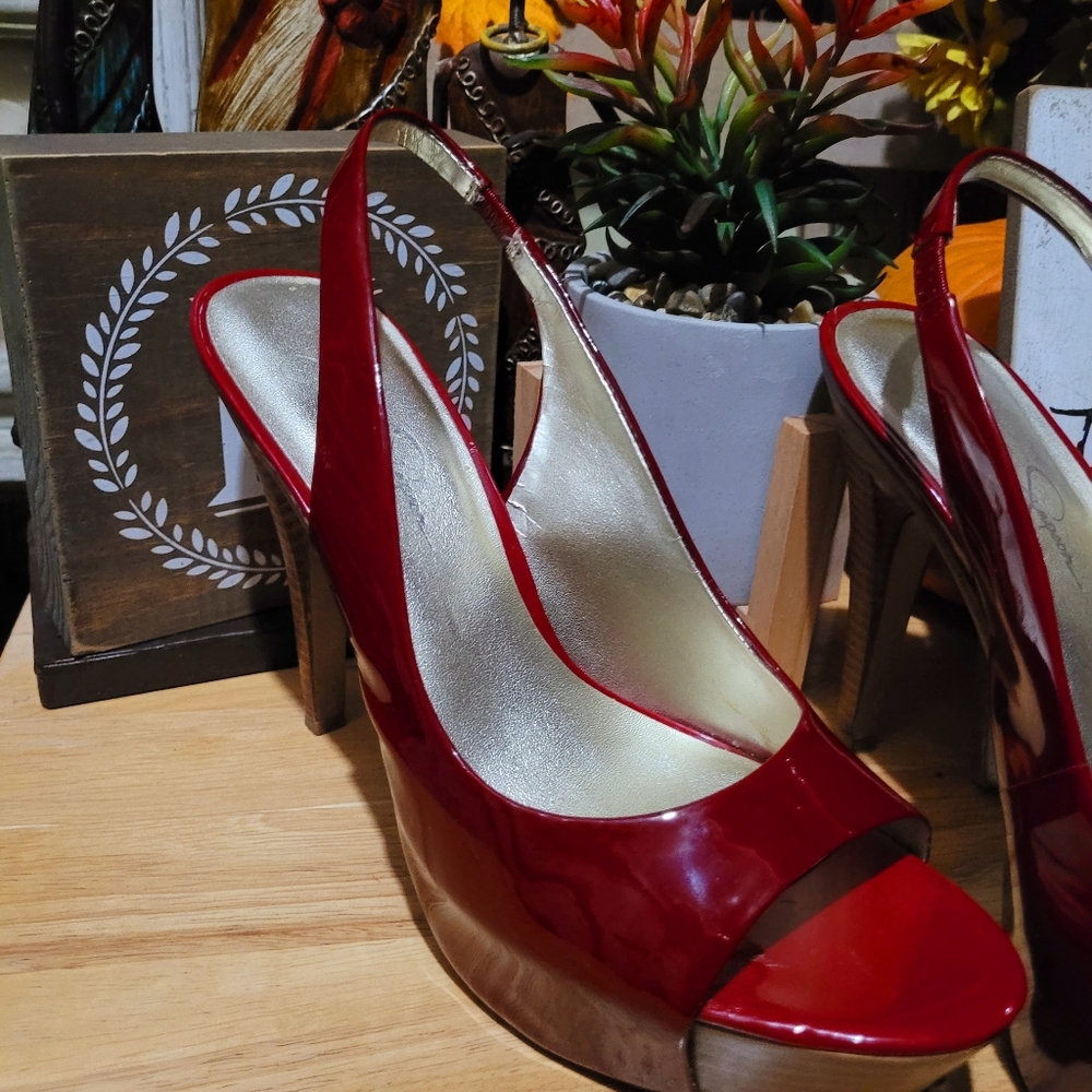 Jessica Simpson Red and Gold Heels - Picture 6 of 9